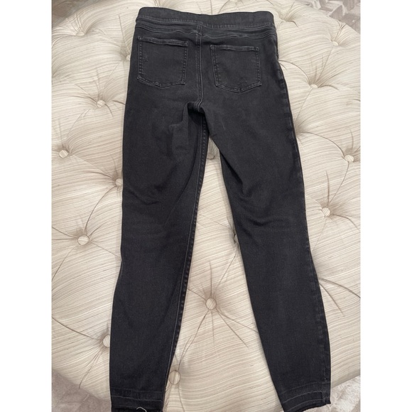 SPANX Gray/Black Distressed Skinny Jeans—Like New - Picture 7 of 9